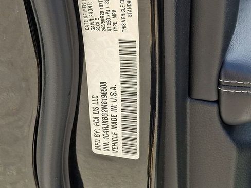 Used 2021 Jeep Grand Cherokee L Limited AWD/4WD image 30