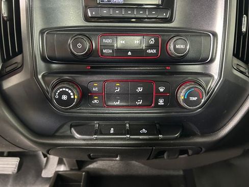Used 2015 GMC Sierra 2500 4x4 Crew Cab w/ Sierra Convenience Package image 21