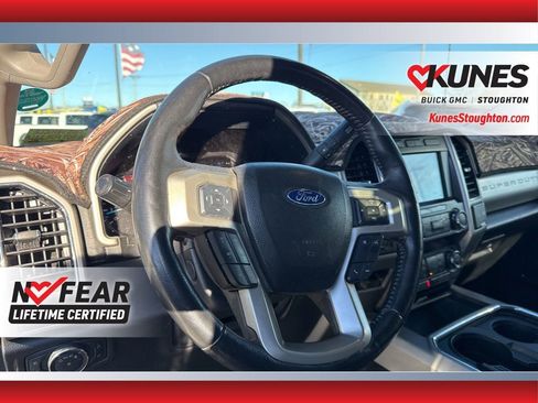 Used 2021 Ford F350 Lariat image 24