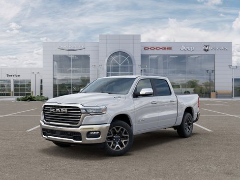 New 2026 RAM 1500 Laramie AWD/4WD image 27