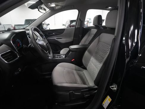 Used 2019 Chevrolet Equinox LS FWD image 7