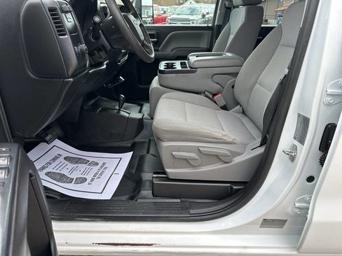 Used 2017 Chevrolet Silverado 3500 W/T image 31