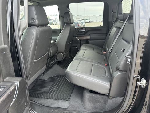 Used 2022 Chevrolet Silverado 2500 LTZ w/ Gooseneck/5TH Wheel Package AWD/4WD image 12