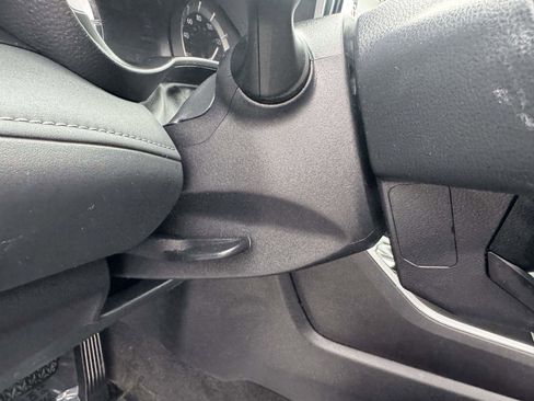 Certified 2022 Toyota Highlander XLE image 21