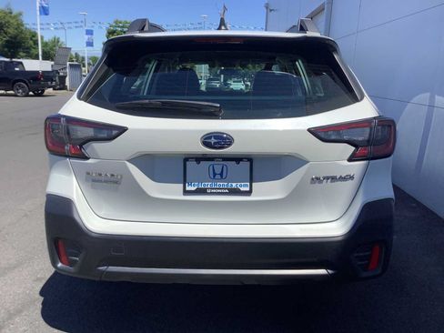Used 2021 Subaru Outback AWD/4WD image 5
