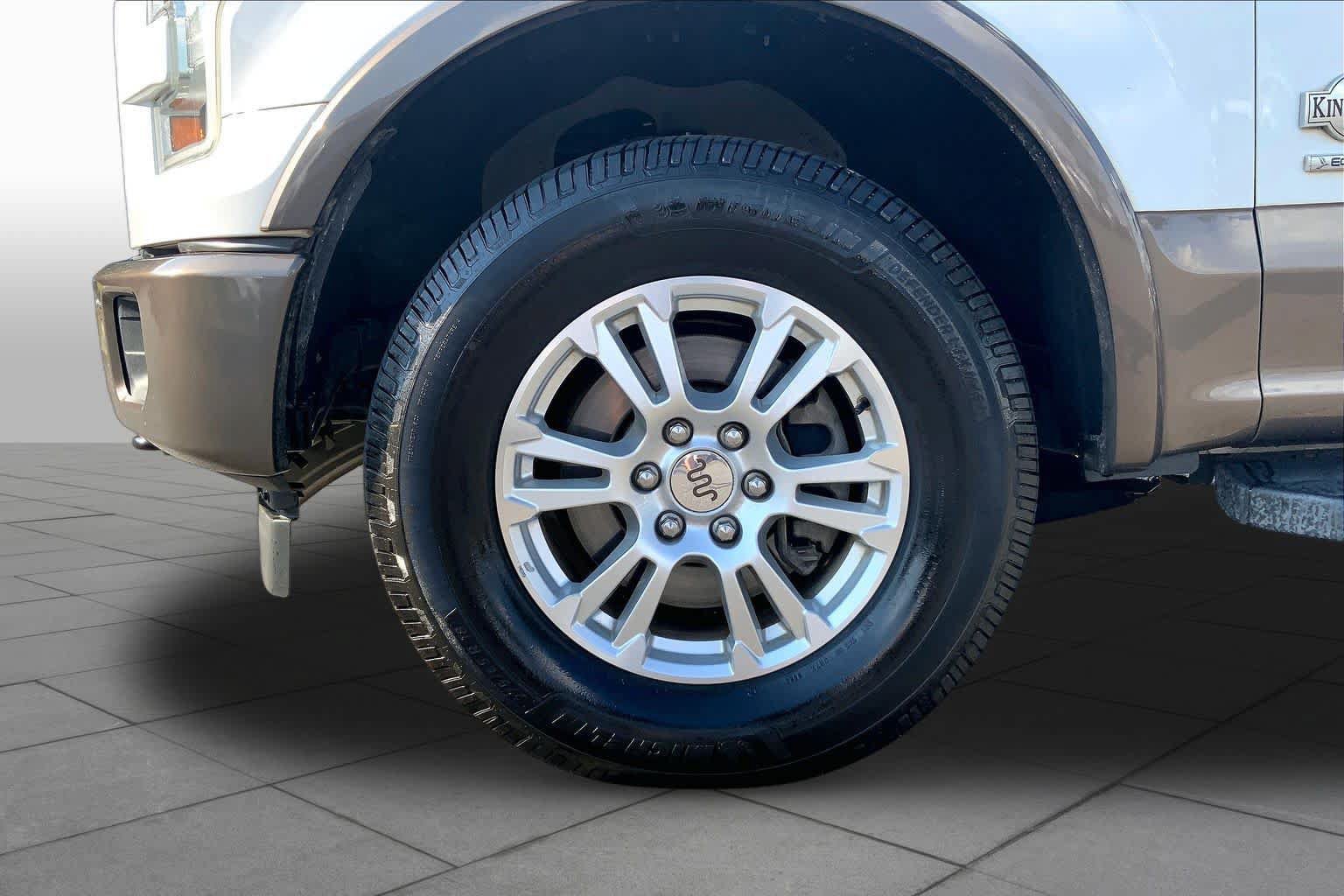Used 2017 Ford F150 King Ranch AWD/4WD image 11