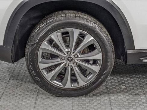 Used 2020 Mercedes-Benz GLE 350 4MATIC w/ Premium Package image 32