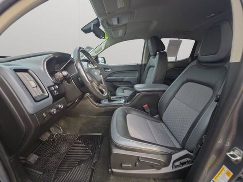 Used 2018 Chevrolet Colorado Z71 image 10