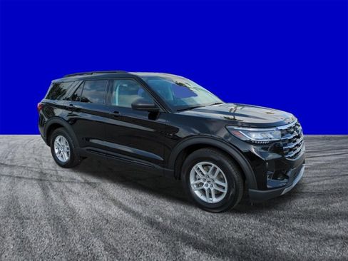 New 2026 Ford Explorer Active w/ Active Comfort Package RWD image 2