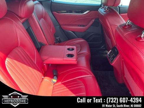 Used 2022 Maserati Levante GT image 20