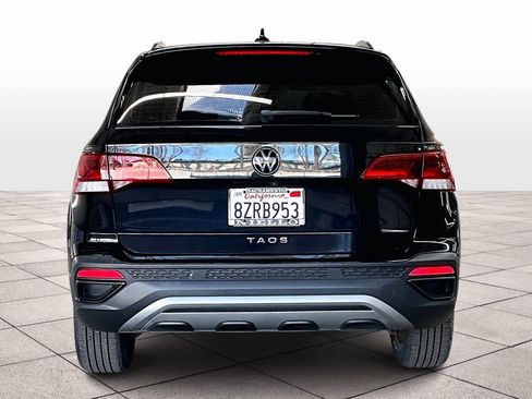 Used 2022 Volkswagen Taos S w/ IQ Drive S Package image 7