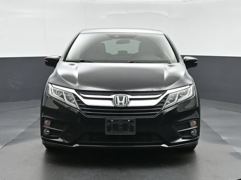 Used 2018 Honda Odyssey EX image 2