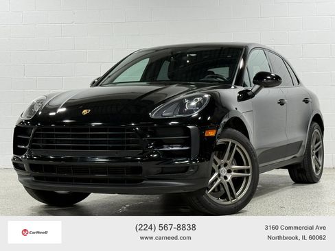 Used 2020 Porsche Macan AWD/4WD image 1