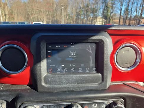 Used 2021 Jeep Wrangler Unlimited Rubicon w/ Safety Group AWD/4WD image 29