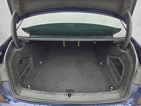 Used 2020 Audi A4 2.0T Premium w/ Convenience Package image 4