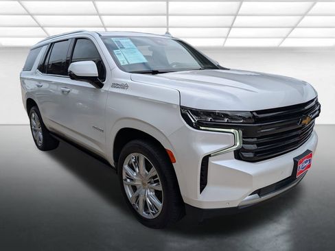 Used 2024 Chevrolet Tahoe High Country AWD/4WD image 1