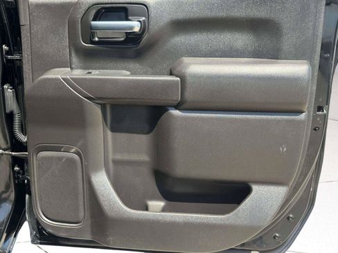 Used 2021 Chevrolet Silverado 1500 LT RWD image 42