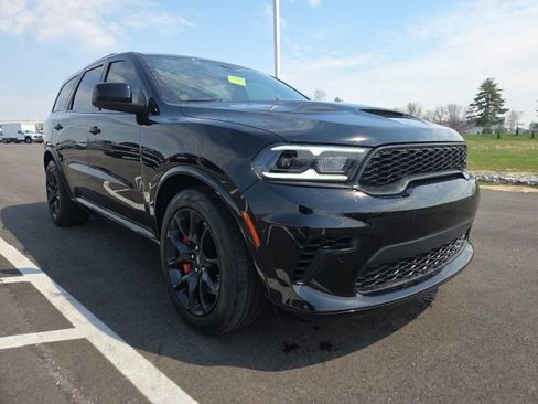 Used 2024 Dodge Durango R/T w/ Tow 'N Go Package image 1