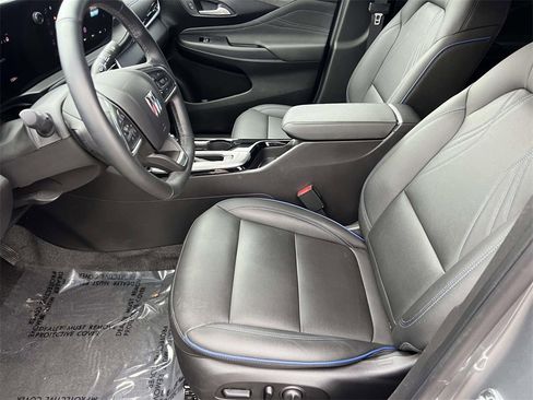 Used 2024 Buick Envista Sport Touring w/ Convenience I Package image 13