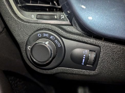 Used 2020 FIAT 500X Pop AWD/4WD image 41