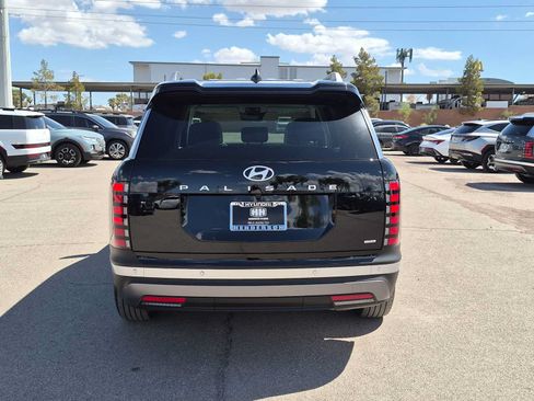 Certified 2026 Hyundai Palisade SEL AWD/4WD image 13