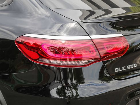 Certified 2023 Mercedes-Benz GLC 300 4MATIC Coupe image 8