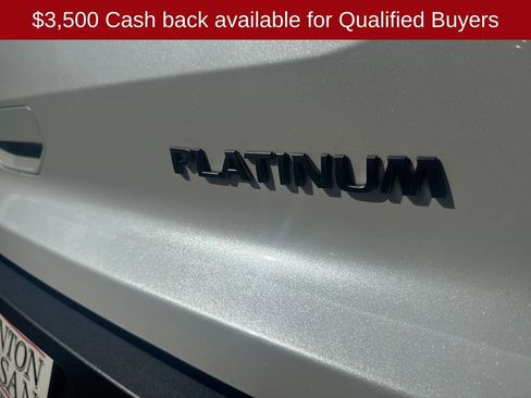 New 2026 Nissan Pathfinder Platinum FWD image 42