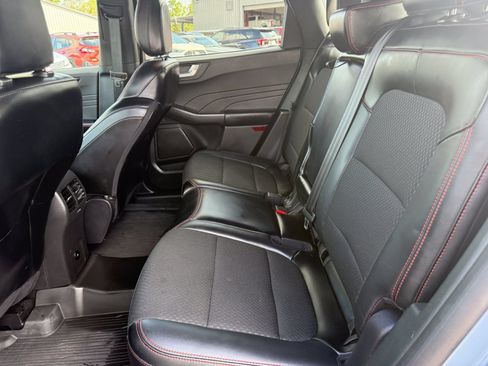 Certified 2025 Ford Escape ST-Line Select w/ Tech Pack #2 AWD/4WD image 23
