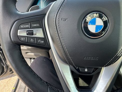 Used 2022 BMW X5 xDrive40i w/ Parking Assistance Package AWD/4WD image 23