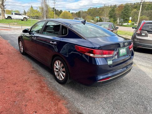 Used 2017 Kia Optima LX FWD image 5
