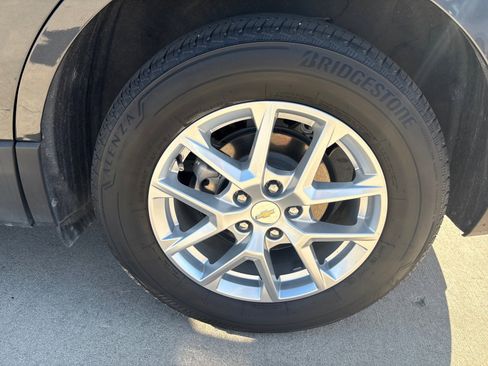 Used 2022 Chevrolet Equinox LT image 11