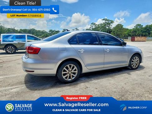 Used 2015 Volkswagen Jetta SE FWD image 4