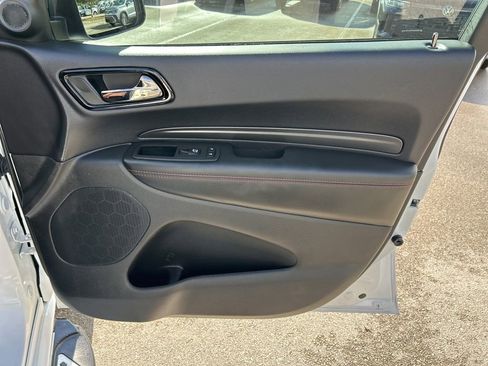 Used 2025 Dodge Durango GT image 43