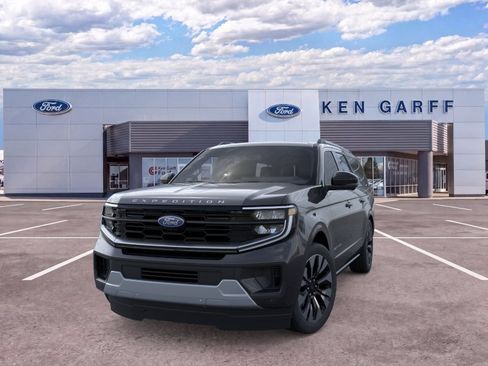 New 2026 Ford Expedition Max Platinum w/ Driver's Package AWD/4WD image 2