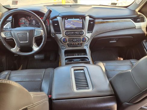 Used 2016 GMC Yukon XL Denali w/ Open Road Package image 11