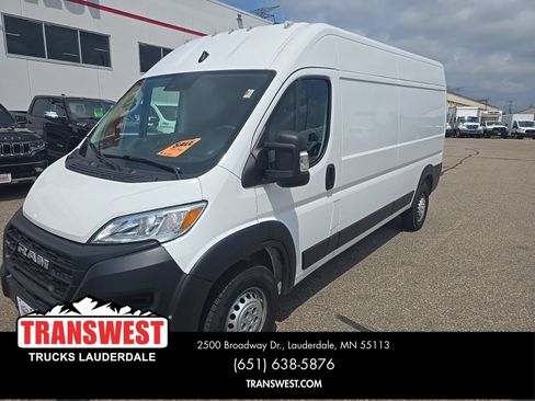Used 2025 RAM ProMaster 2500 w/ Convenience Group FWD image 1