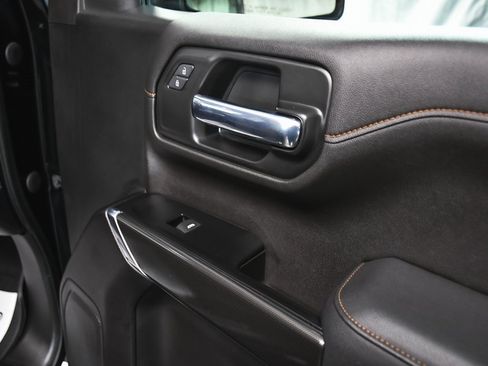 Used 2022 GMC Sierra 1500 AT4 image 15