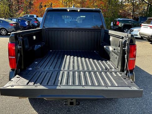 Used 2025 Toyota Tacoma TRD Off-Road image 29