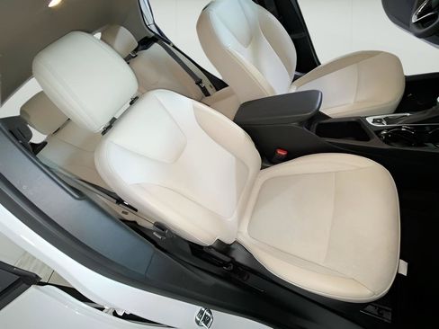Used 2023 Buick Encore GX Preferred w/ Cold Weather Comfort Package FWD image 18
