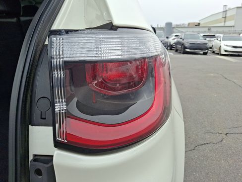 Used 2020 Jeep Compass Limited w/ Premium Lighting Group image 30