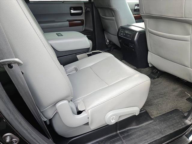 Used 2012 Toyota Sequoia Platinum AWD/4WD image 23