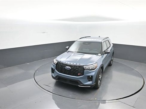 New 2026 Ford Explorer ST image 24