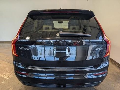 New 2026 Volvo XC90 B6 Ultra w/ Protection Package AWD/4WD image 5