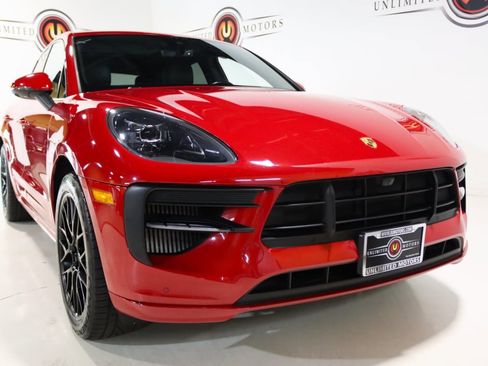 Used 2021 Porsche Macan GTS image 25