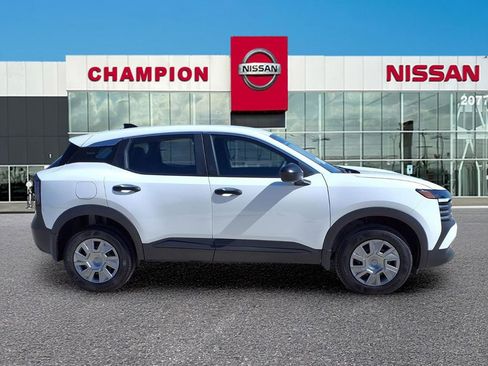 New 2026 Nissan Kicks S FWD image 7