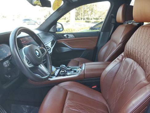 Used 2019 BMW X7 xDrive50i w/ Dynamic Handling Package image 21