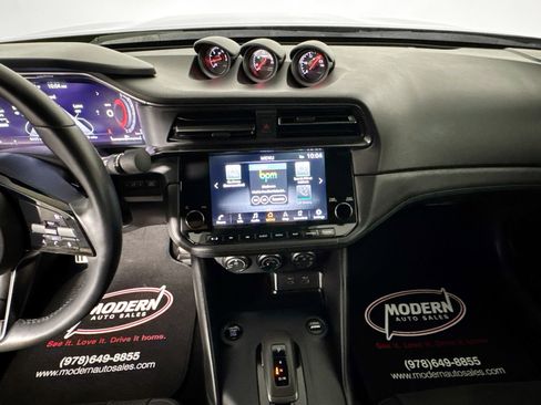 Used 2024 Nissan Z Performance w/ Floor Mat Package RWD image 21