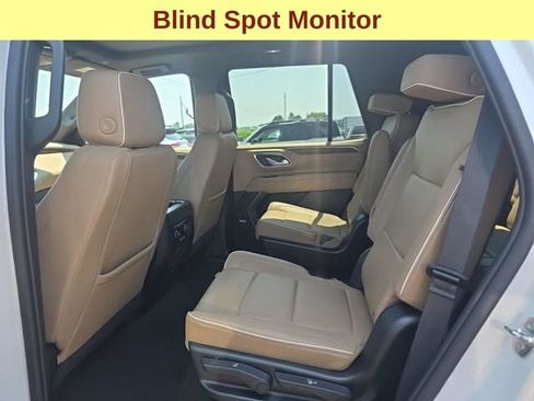 Used 2023 Chevrolet Tahoe Premier AWD/4WD image 7