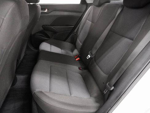 Used 2022 Hyundai Accent SE image 15