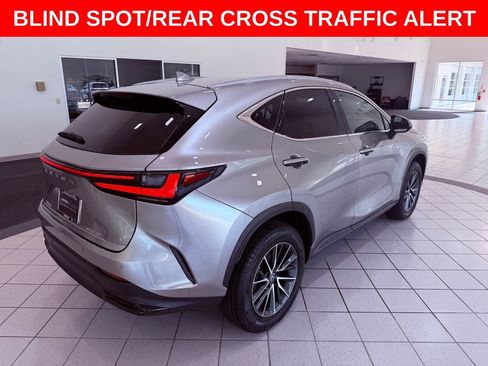 Used 2025 Lexus NX 250 FWD w/ Towing Package (2000 Lbs) image 8